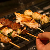 備長炭×厳選国産鶏。職人技が光る炭火焼き鳥♪