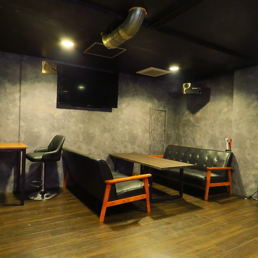 diningbar re ダイニングバーアールイーの雰囲気1