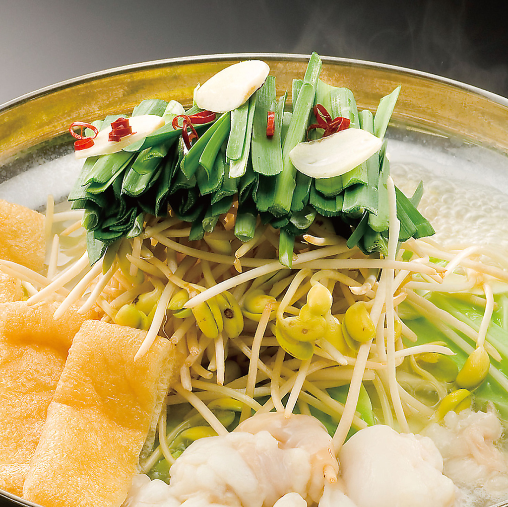 選べるもつ鍋と焼肉のセットコース☆締めにちゃんぽん麺か雑炊を選べる人気のコースになっております