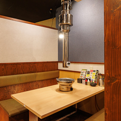 広々テーブルでお食事が楽しめます！