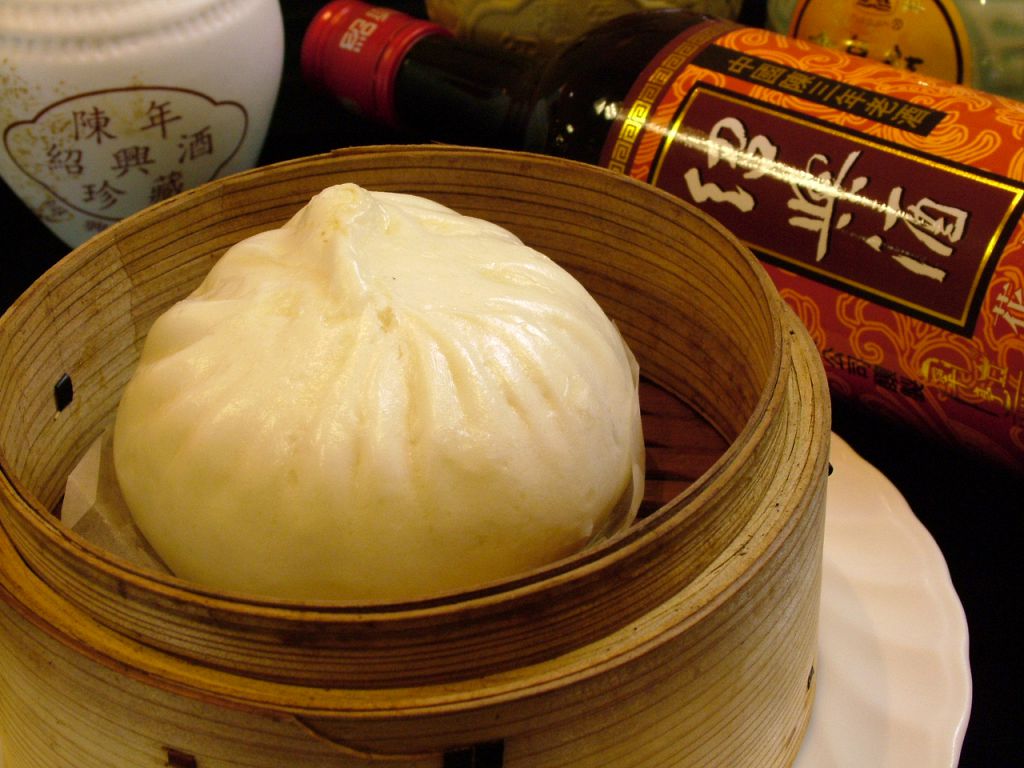 本場の料理人が作る「点心」はアツアツでお酒にもよく合います★