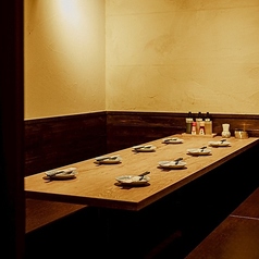 個室/半個室はベンチシートでごゆっくりお寛ぎいただけます♪