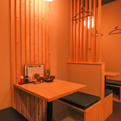 2名様向けのテーブル席。