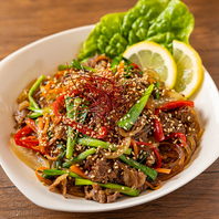 日替わりで楽しめるサイドメニューも充実♪