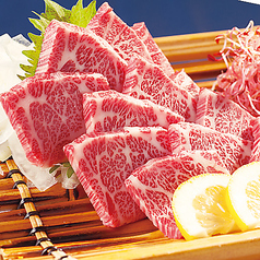 熊本県産　霜降り馬刺し