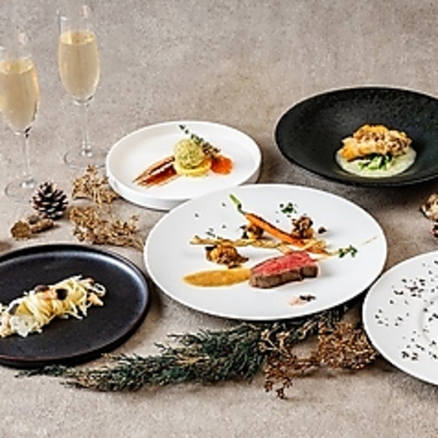 Xg AY}[ Restaurant Azzurro Mare Terrace on the Bay