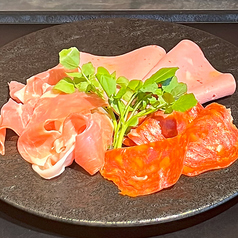 ハム盛り合わせ3種