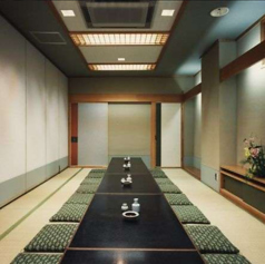 お座敷個室です。各種ご宴会や家族との食事利用にも◎