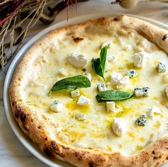 クアトロフォルマッジ