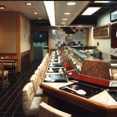 1Fのカウンター席