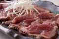 料理メニュー写真&nbsp;生ラム肉のタタキ