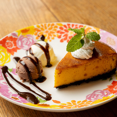 秋のごほうびスイーツ♪かぼちゃのチーズケーキ〜アイス添え〜の写真