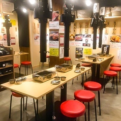 女子会にもおすすめです♪量も値段も半分で色々なお料理をたくさん・思い切っりお楽しみ頂けます。