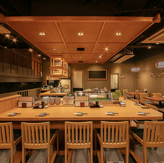 寿司と串とわたくし 名古屋駅柳橋店の雰囲気1