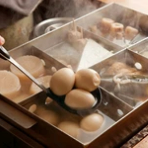 おでん「だし汁」も大切な一品 ,熱いうちに一口含む,残して雑炊に・・とどちらも旨い