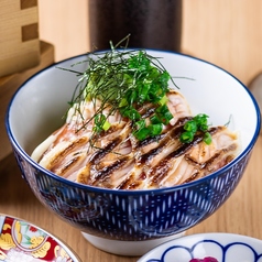 炙りサーモンマヨ丼