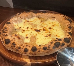 4種のチーズを使ったチーズラヴァーの為のクアトロフォルマッジ