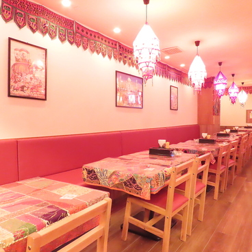 ムンバデビ 名古屋則武店の雰囲気1