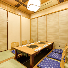 お座敷席もご用意しております。接待や宴会シーンでもお使いいただけます◎