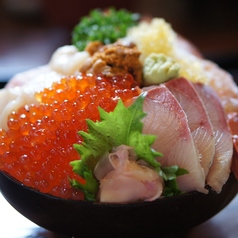 新鮮魚介を味わう贅沢ランチ