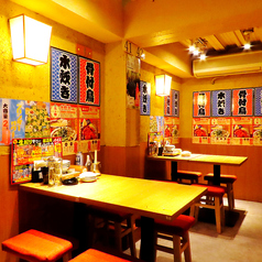 居心地のいいテーブル席☆今日も賑わってますよ！御徒町駅で居酒屋をお探しでしたら、とりいちず　上野御徒町店にご来店ください◎～大衆居酒屋　とりいちず　上野御徒町店～