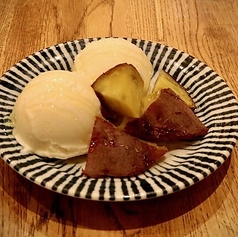 蒸しサツマイモとハニーとアイス