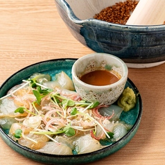 摺りたて!産直鮮魚の金胡麻まみれ