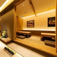 10~20名様までの掘り炬燵の個室はお仕事でのお集まり、季節のご宴会にも最適なお席です。