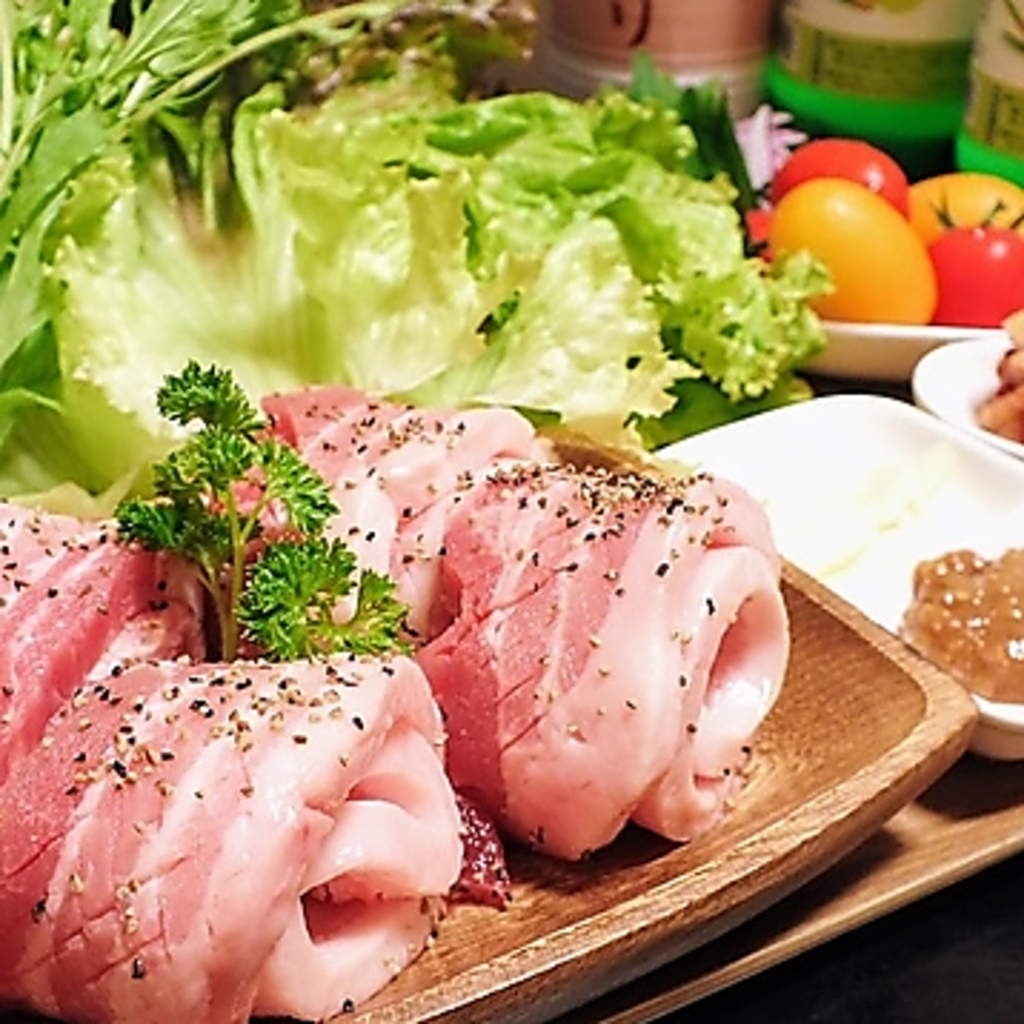 女子会にオススメ☆サムギョプサルやチーズタッカルビのコースなど、種類豊富にご用意しております☆