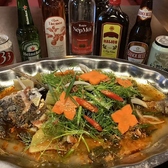 本格ベトナム料理と相性抜群のドリンクを豊富に取り揃えております。定番のベトナムビールはもちろん、トロピカルなカクテルなど、料理の味をより一層引き立てるラインナップが自慢です。異国の風味を楽しみながら、至福のひとときをお過ごしください。