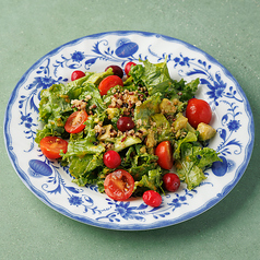 クランベリーとキヌアのケールサラダ