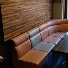 カラオケルームは個性豊かな4部屋から人数・用途に合わせてご案内☆もちろん全部屋最新機種完備！最先端の音響設備をお楽しみください＊