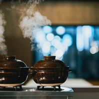 炊き立ての土鍋めし