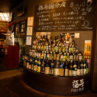 常時50種以上の厳選焼酎でお酒好きも大満足の品揃え