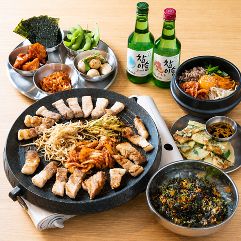 3200円から食べ飲み放題が出来ちゃう！ダーツとカラオケ、ボードゲームも出来る♪
