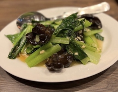 旬の青菜炒め/肉野菜炒め/キクラゲと卵炒め