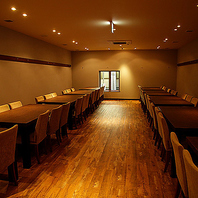 最大60名様の貸切可能！雰囲気抜群の上質空間です。