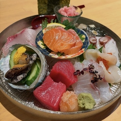 名物！刺身8種盛り (1人前)