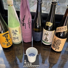 牡蠣にあわせて福岡県の様々な酒蔵のお酒が味わえる！
