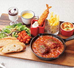 洋食 DINING&CAFE DOUBLE ダブル