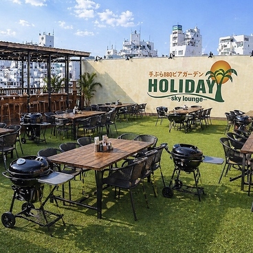 HOLIDAY SKY LOUNGE ホリデイスカイラウンジ 新宿の雰囲気1