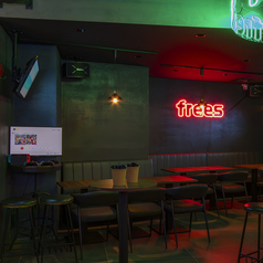frees フリース 宮崎橘通り一番街店の特集写真