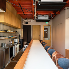 臨場感あるカウンター