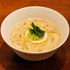 八日やの煮麺