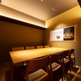 5~8名様までのテーブル個室は接待会食やお祝いなど日常の大切なシーンに最適なお席です。