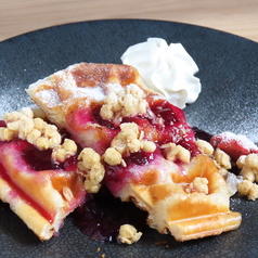 クロッフル(ナガノパープル葡萄ジュレ)