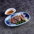 料理メニュー写真&nbsp;低温調理レバ刺し