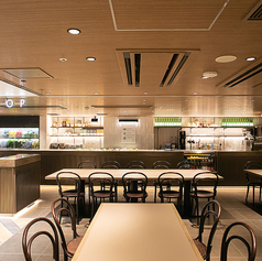 ちょっとしたカフェタイムからゆっくりディナーまでお寛ぎのひとときをお過ごし下さい