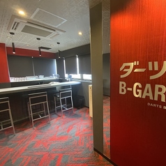 お一人様やデートにも気軽にご利用いただけるカウンター席もご用意しております。一人でゆっくり過ごしたい時にもおすすめ。