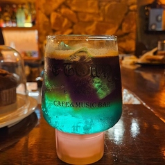 E Town cafe & bar イータウンカフェアンドバーの特集写真